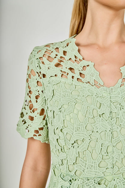 Endless Rose Trusted | All Over Lace Short Sleeves Midi Dress