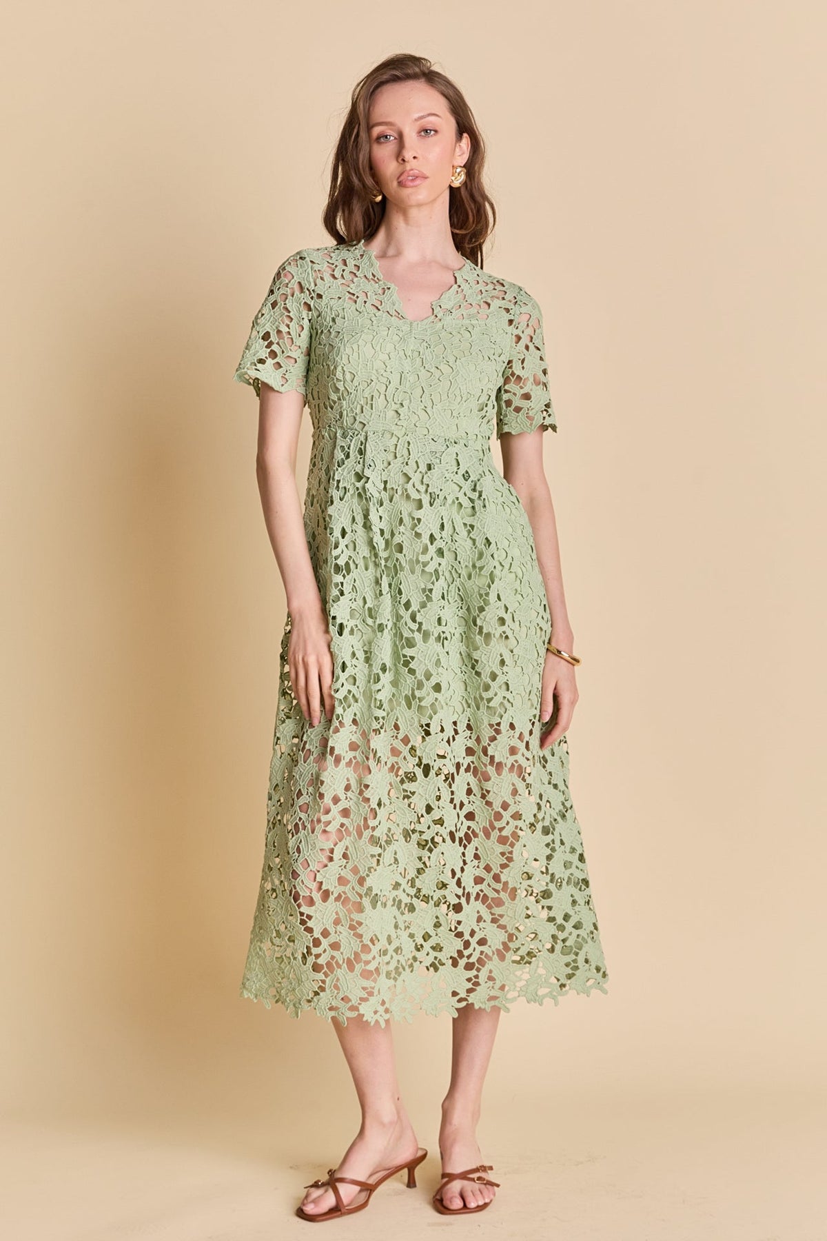 Endless Rose Trusted | All Over Lace Short Sleeves Midi Dress