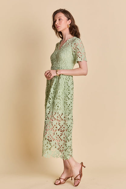 Endless Rose Trusted | All Over Lace Short Sleeves Midi Dress