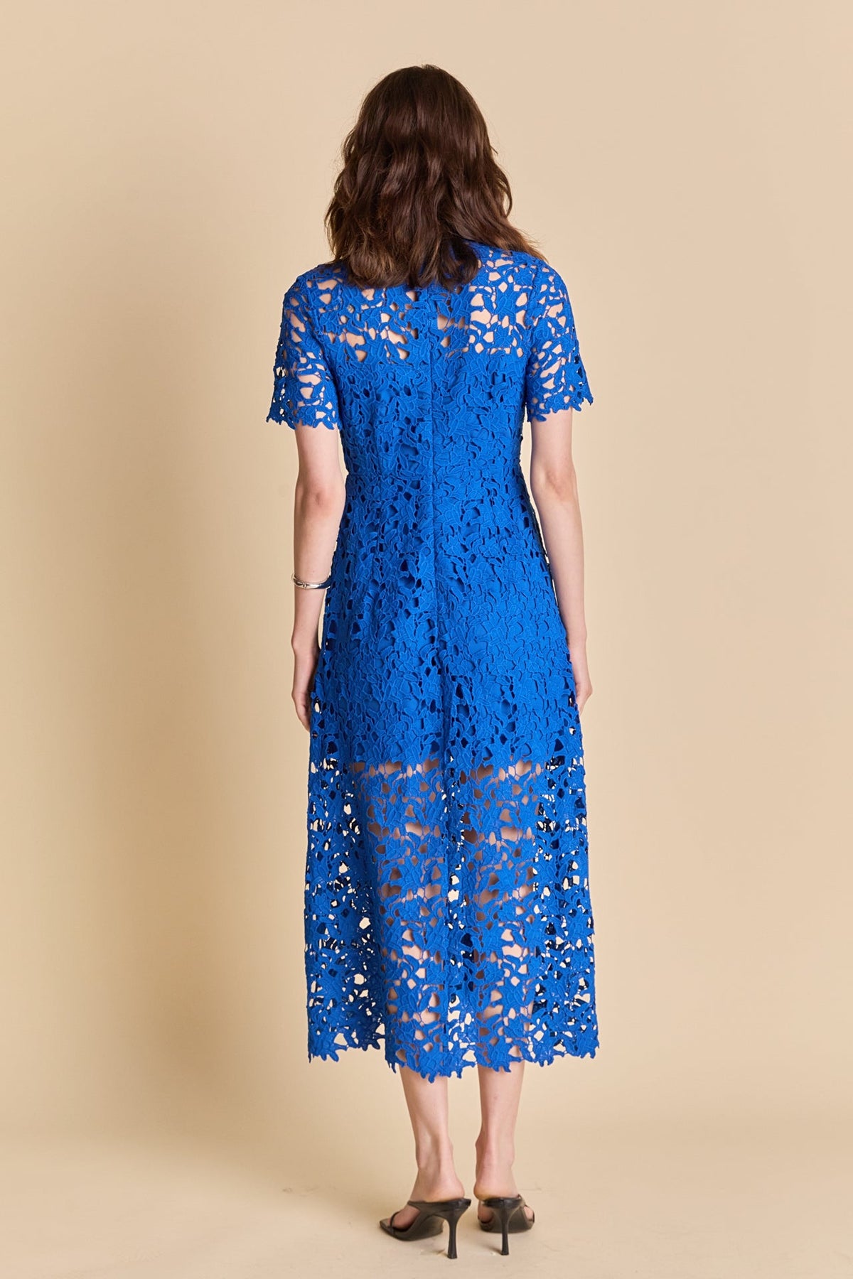 Endless Rose Trusted | All Over Lace Short Sleeves Midi Dress