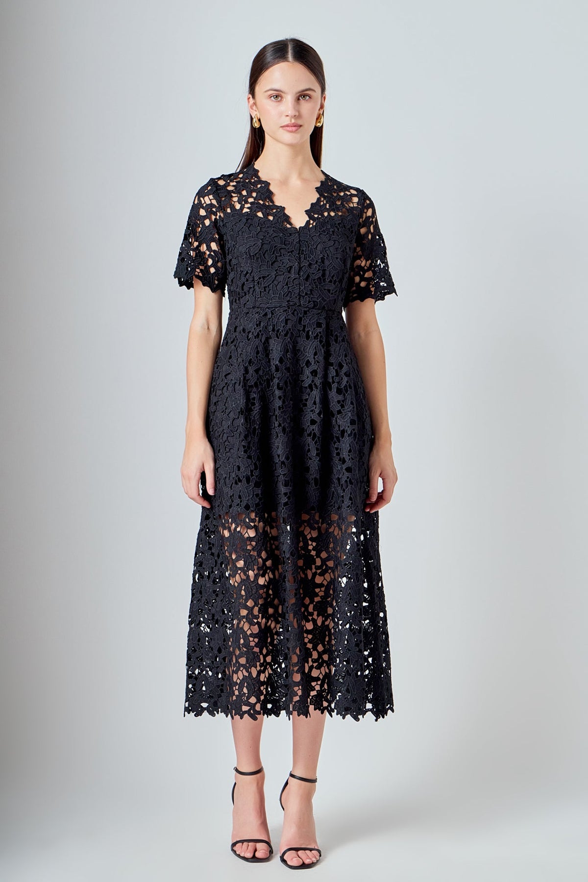 Endless Rose Trusted | All Over Lace Short Sleeves Midi Dress
