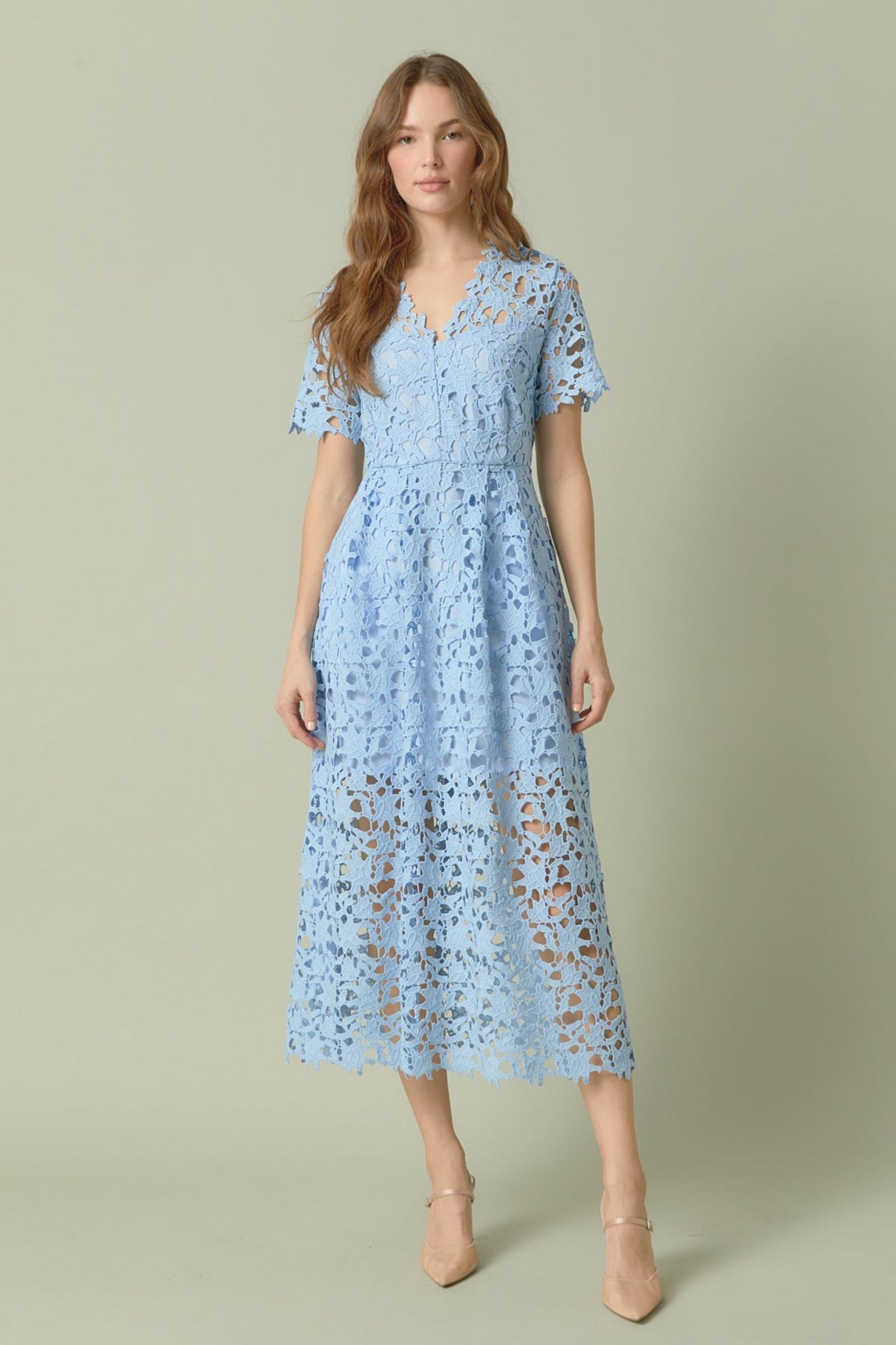 Endless Rose Trusted | All Over Lace Short Sleeves Midi Dress