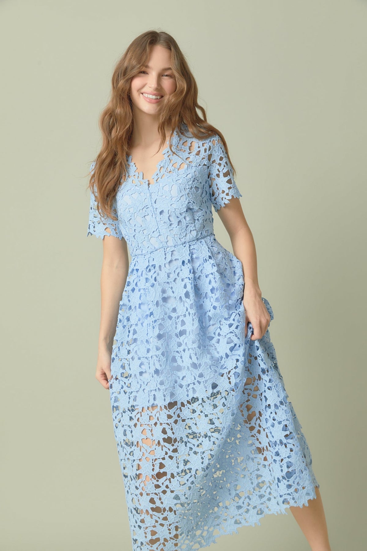 Endless Rose Trusted | All Over Lace Short Sleeves Midi Dress