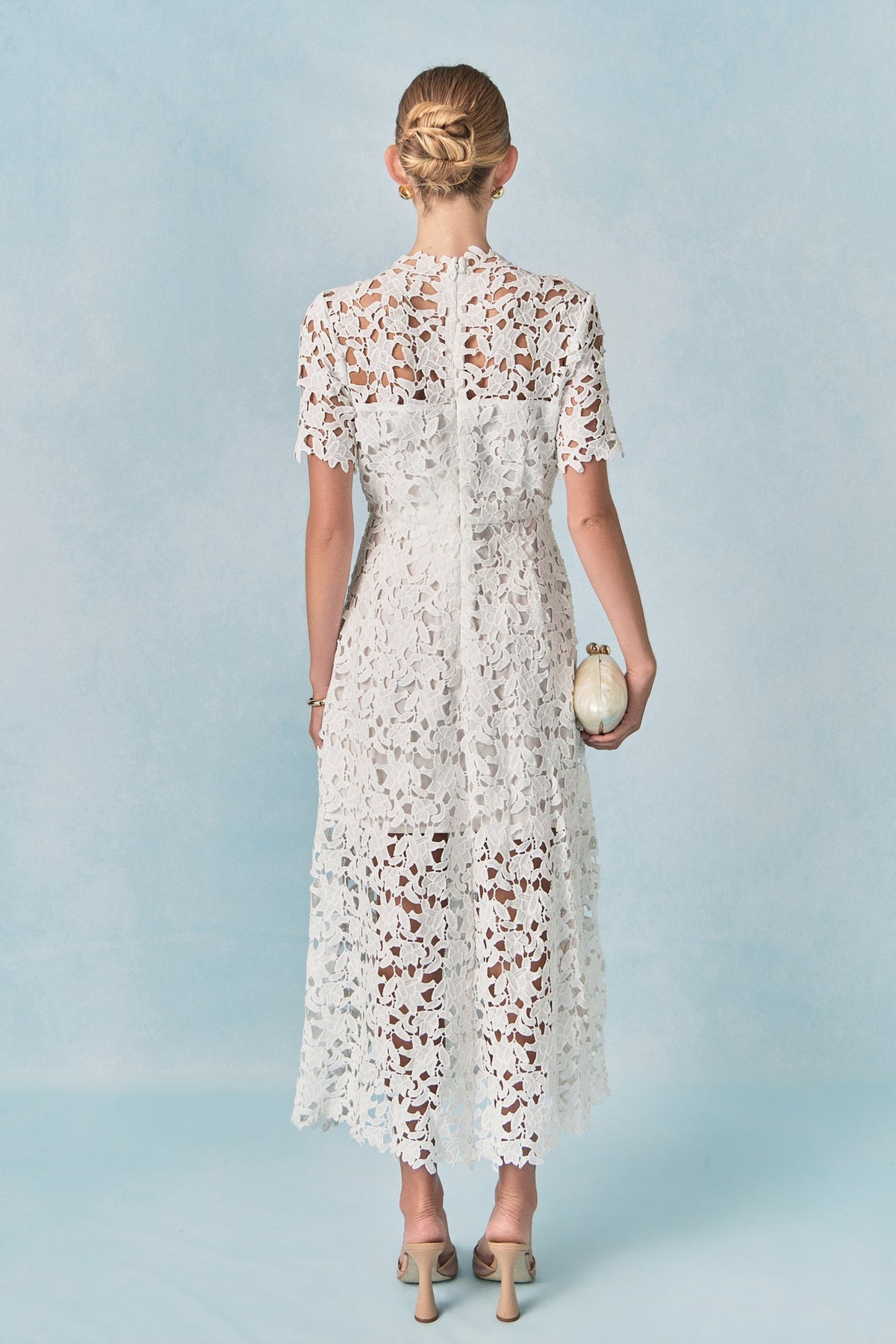 Endless Rose Trusted | All Over Lace Short Sleeves Midi Dress