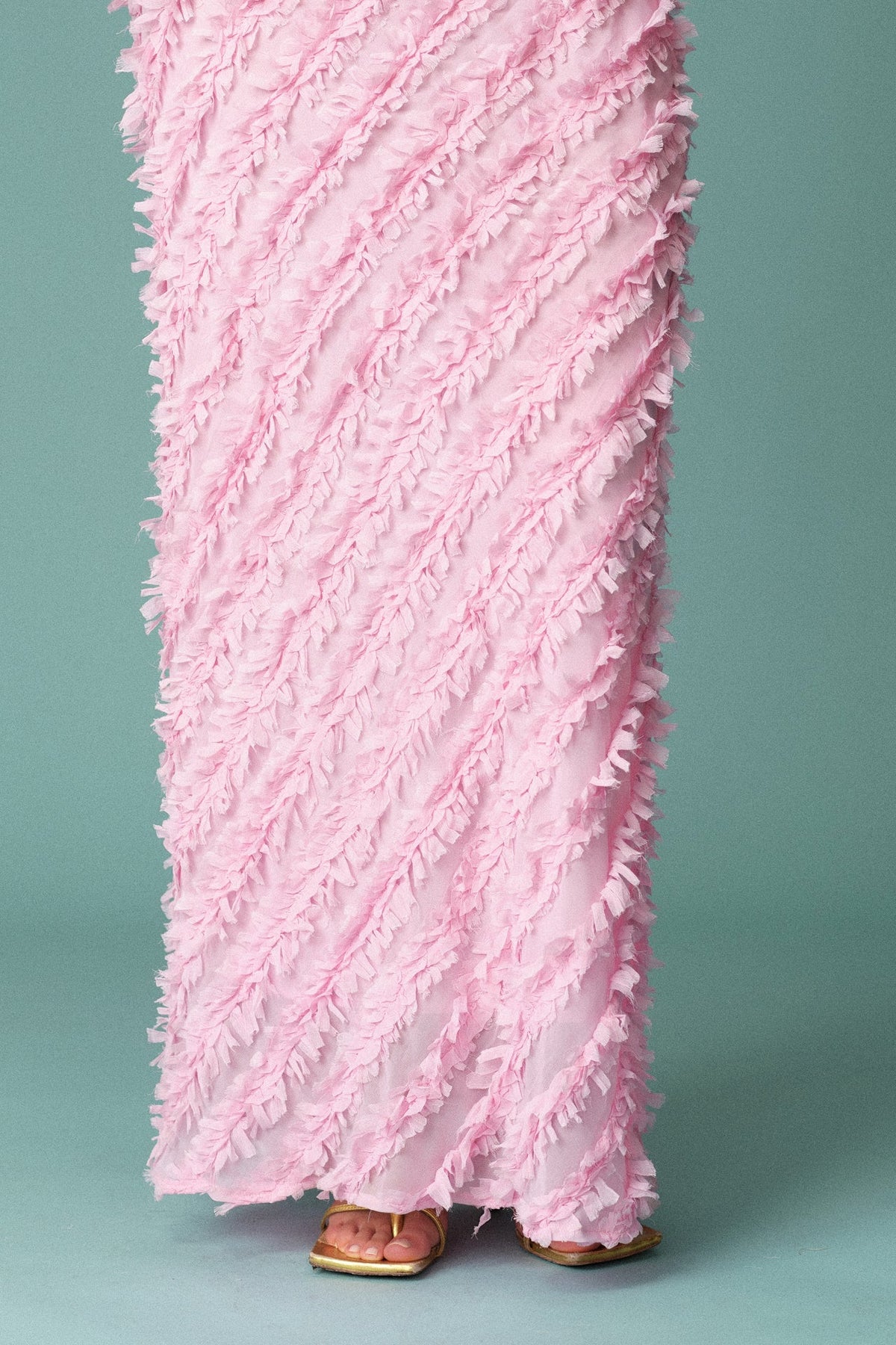 Endless Rose Signature | Strapless Ruffled Maxi Dress