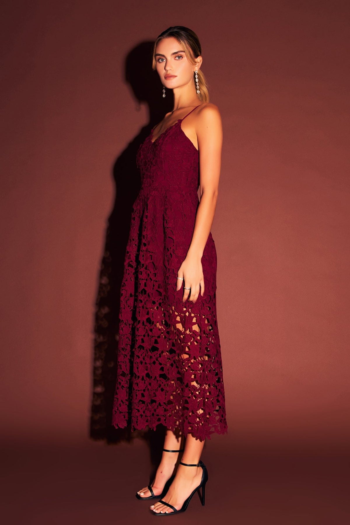 Endless Rose New | Lace Midi Dress