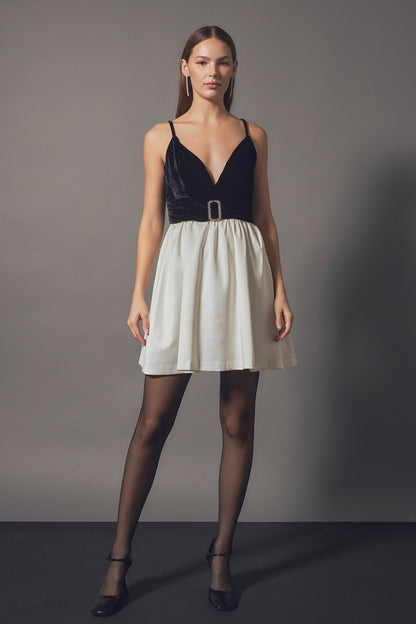 Endless Rose Classic | Fancy Mixed Media Mini Dress