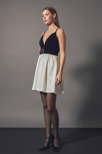 Endless Rose Classic | Fancy Mixed Media Mini Dress