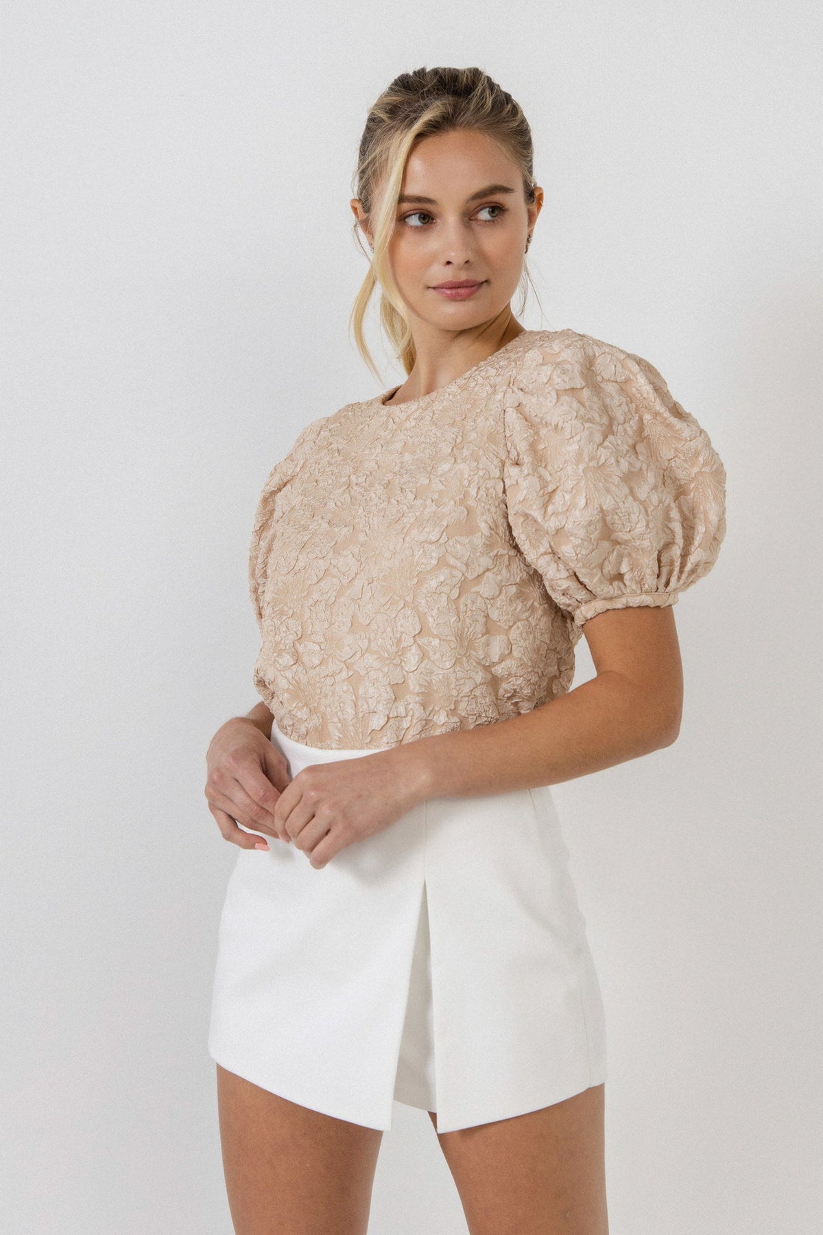 Endless Rose New | Floral Jacquard Puff Sleeve Top